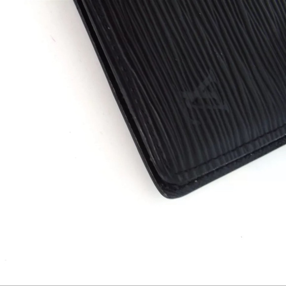 AUTH Louis Vuitton Black Epi Leather Agenda Notebook Passport Cover Card Holder - Picture 8 of 9